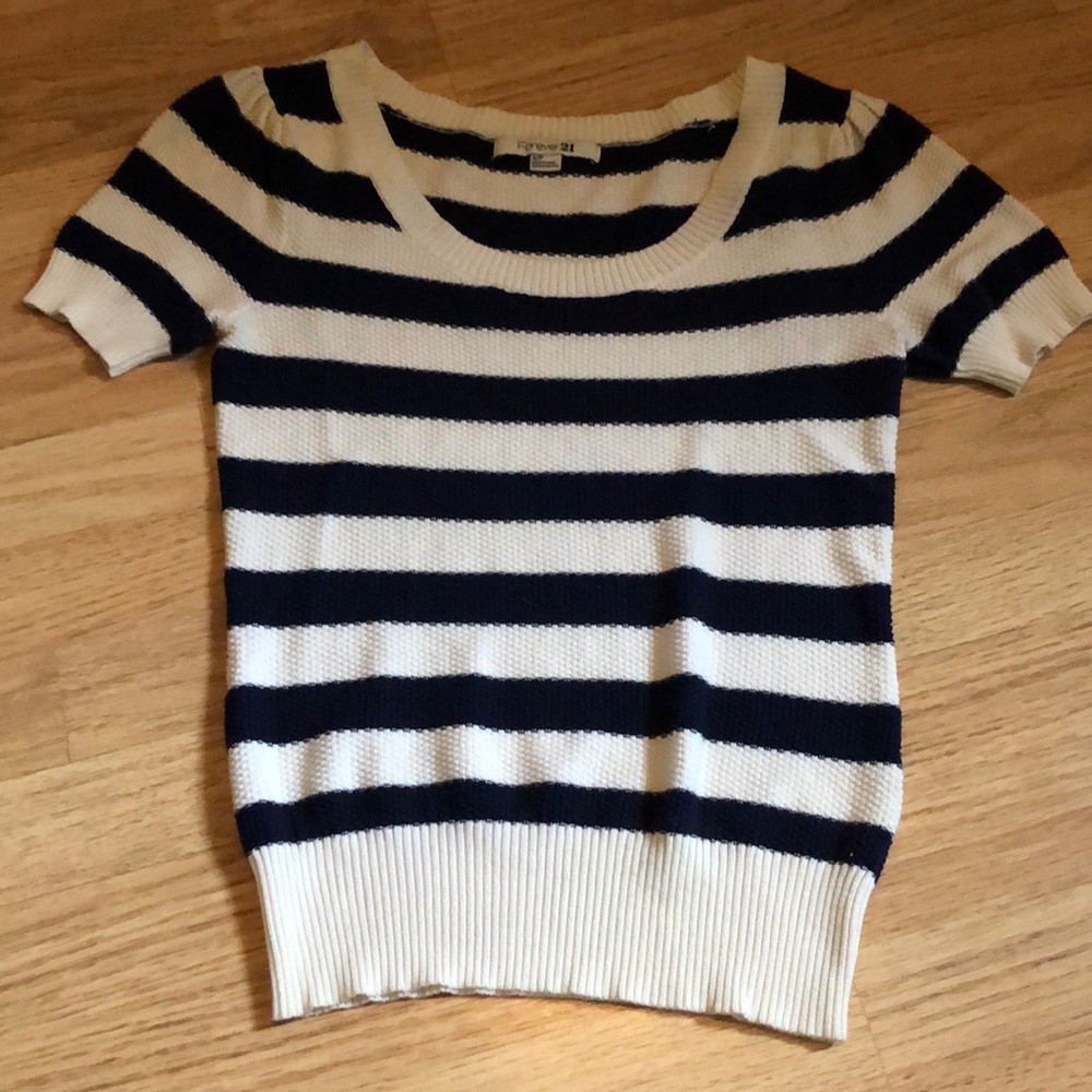 Forever 21 shirt